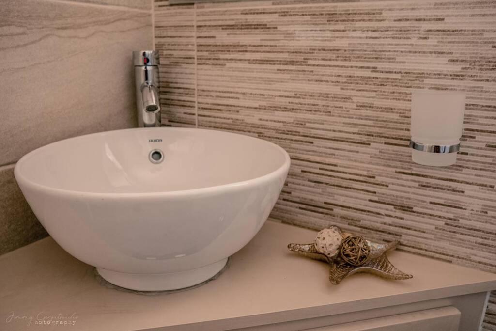 Remvi Deluxe Apartment 202 With Sea View Karpathos Town  Exterior photo